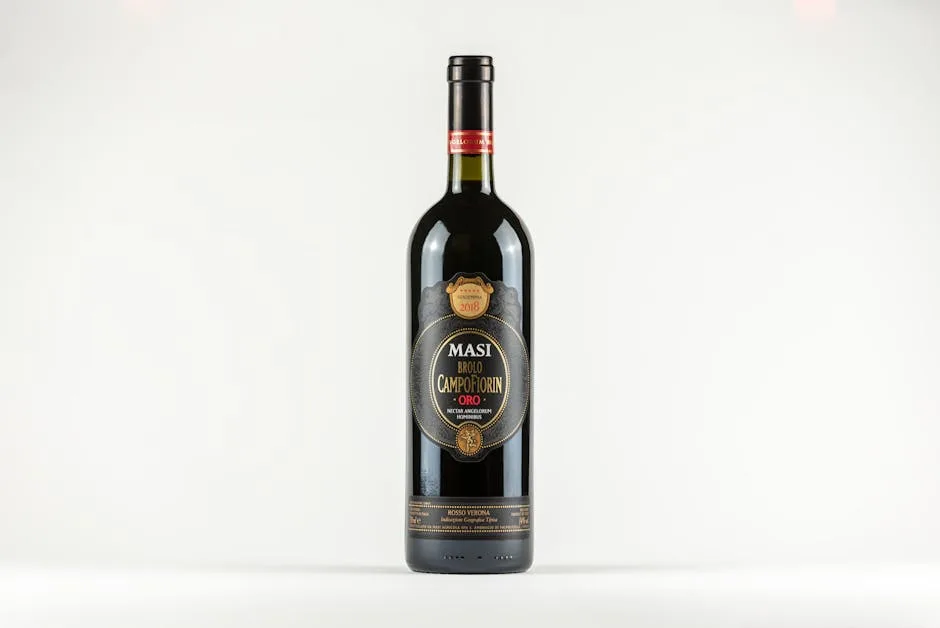 Flasche Rotwein Masi Brolo Campofiorin, Etikett mit Rosso Verona