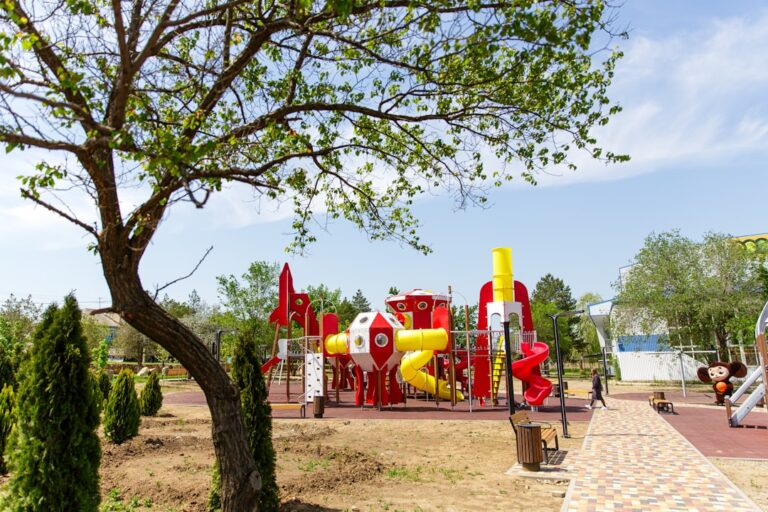 Meilleurs parcs pour enfants V Verone travel tourism landmark